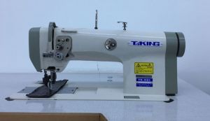 Одноигольная машина с унисонным продвижением материала (ролик-ролик) для тяжелых материалов Taking ТК-551 